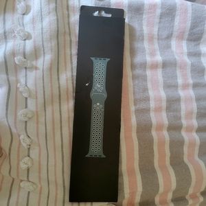 Apple Watch 44mm Hasta/Light Silver Nike Sport Band